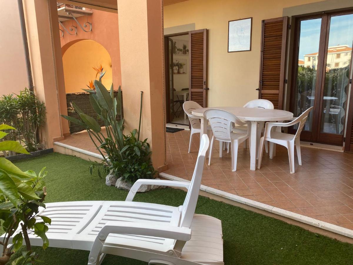 Casa Mayo Olbia Esterno foto